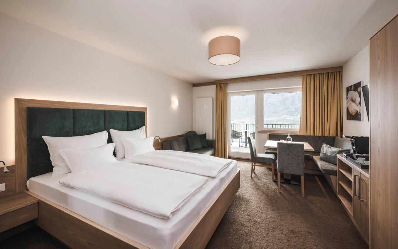 Somvita Suites Tirol Exteriér fotografie