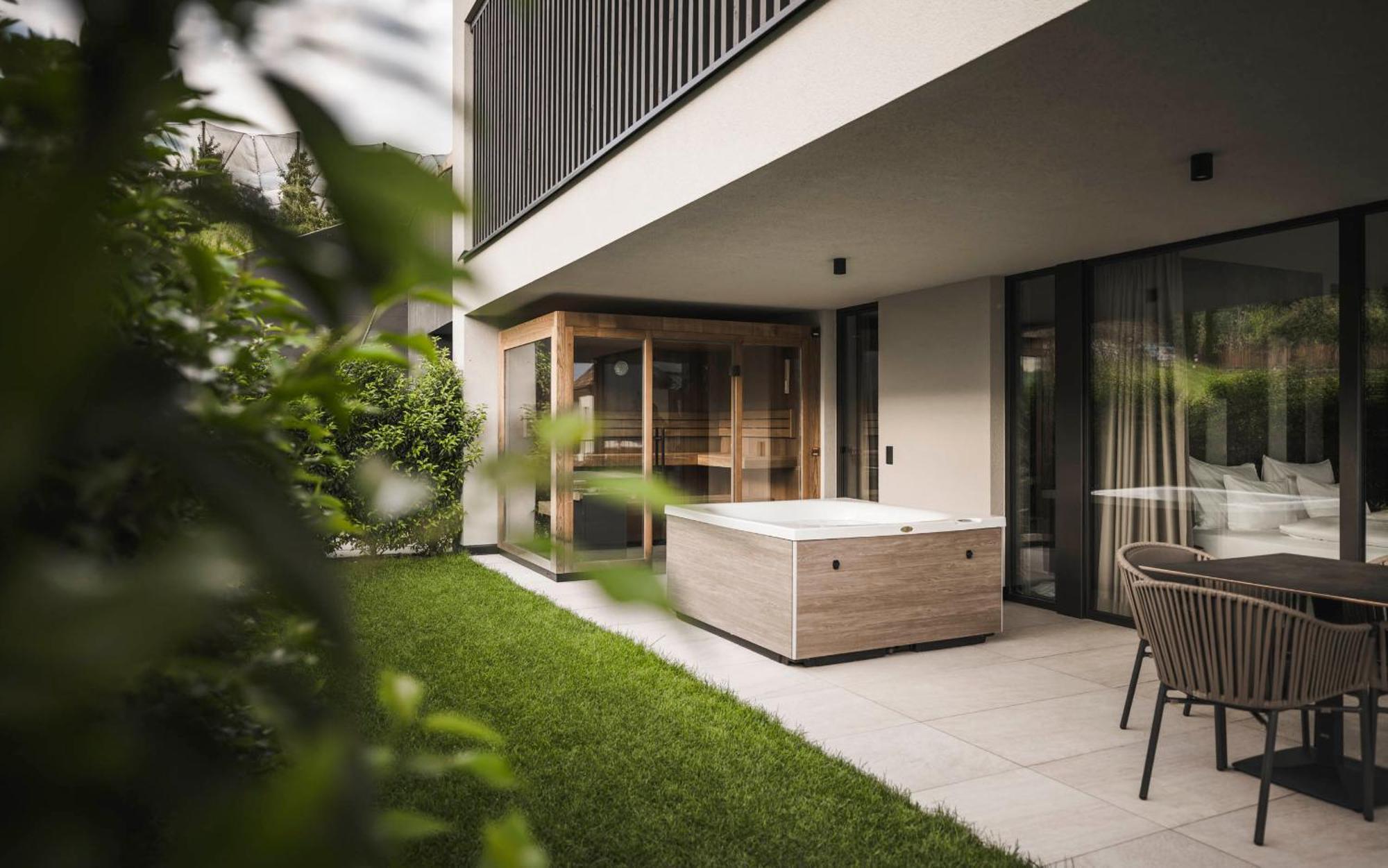Somvita Suites Tirol Exteriér fotografie