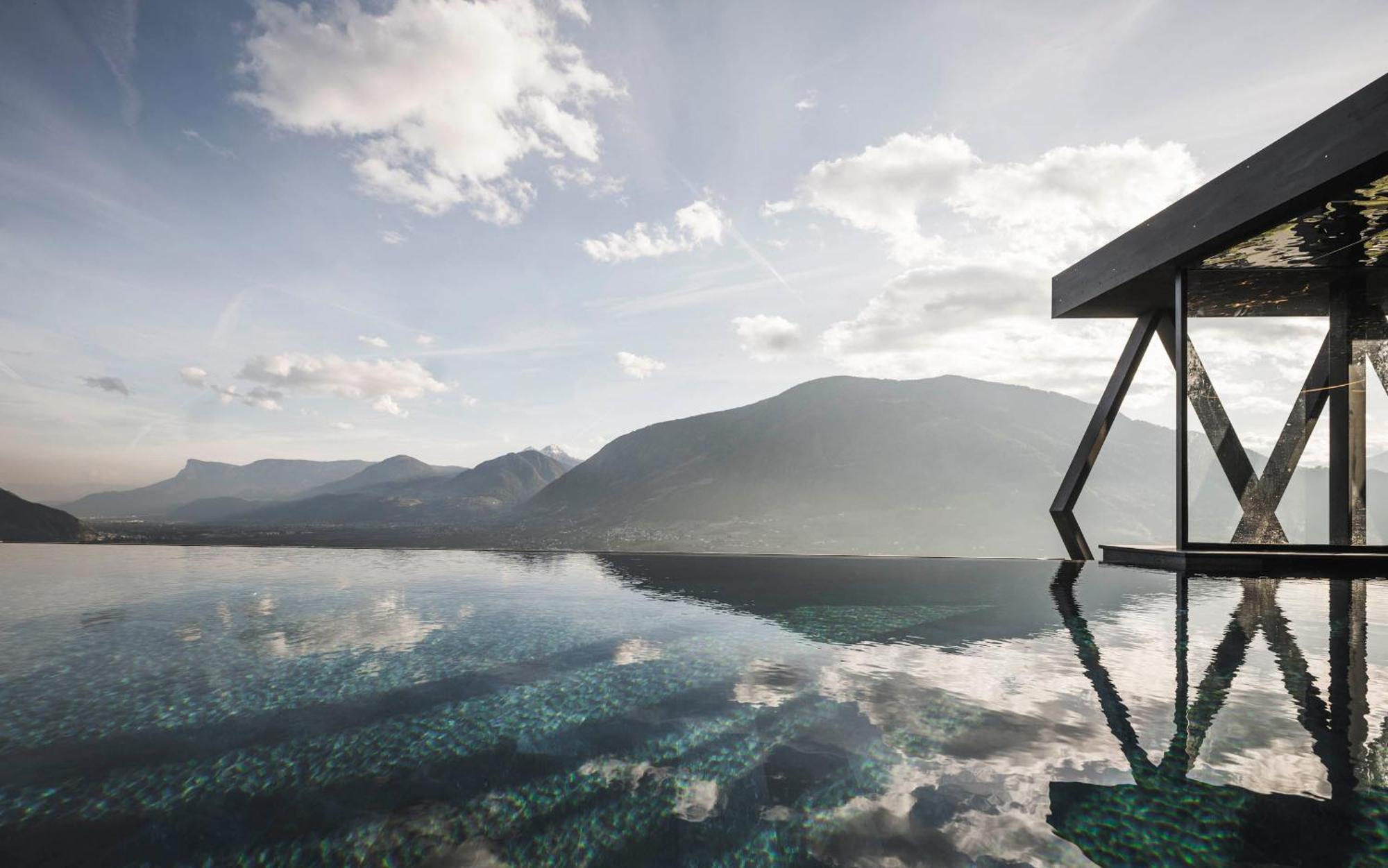 Somvita Suites Tirol Exteriér fotografie