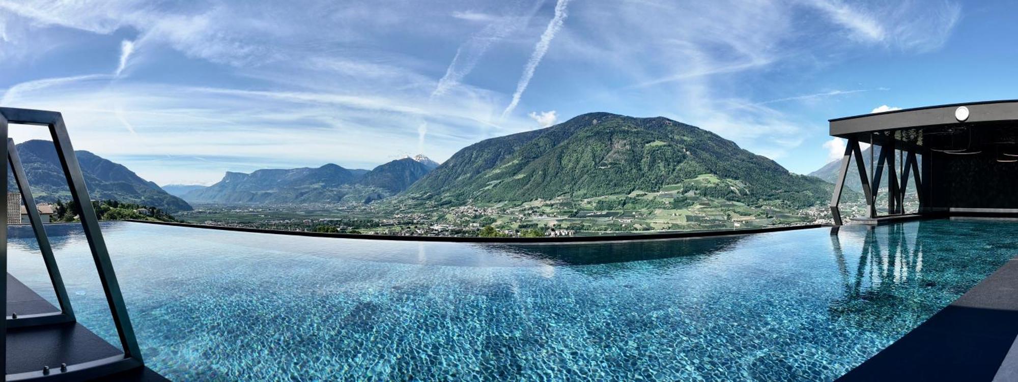 Somvita Suites Tirol Exteriér fotografie